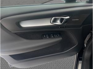 Volvo XC40 B3 Plus Black Edition/sofort Verfügbar!