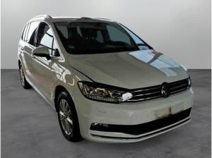 Volkswagen Touran Highline 1.5 TSI / Navi, AHK, LED, RFK