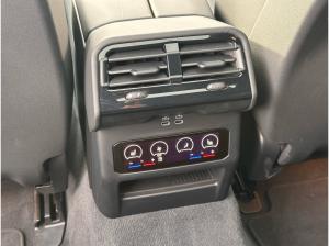 BMW i5 eDrive40 Touring M Sport //HeadUp Pano Komfortsitze B&W