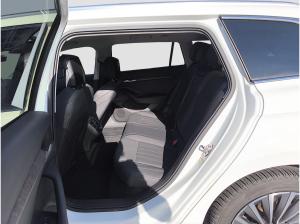 Skoda Superb Combi 2.0 TDI DSG 4x4 L&K AHK ACC PANO MATRIX SITZLÜFTUNG HEAD UP