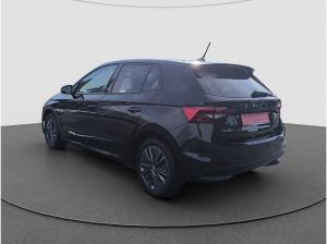 Skoda Fabia 1.0 TSI DSG Tour NAVI PDC RFK KESSY SITZH SMART LINK