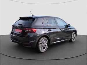 Skoda Fabia 1.0 TSI DSG Tour NAVI PDC RFK KESSY SITZH SMART LINK