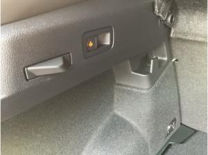 Volkswagen T-Roc R-Line 1.5 eTSI DSG AHK Navi Kamera ACC