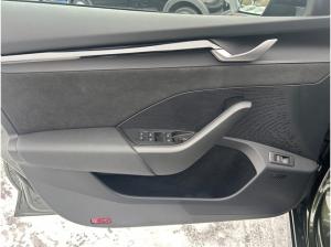 Skoda Octavia Combi 2.0 TSI DSG RS +AHK+CANTON+STHZ+360°+MATRIX+HEAD_UP+PANO+