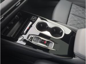 Audi A6 Avant TDI q. S line AHK+Pano+Standhzg.