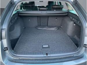 Skoda Octavia OCTAVIA COMBI BALANCE 1.5 DSG, AHZV, NAVI,18"