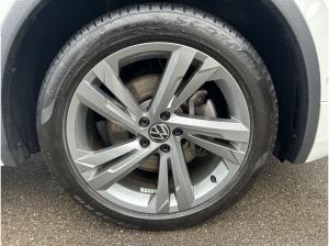 Volkswagen Tiguan Allspace 2.0 TDI R-Line 4Motion MATRIX AHK NAVI ACC RFK