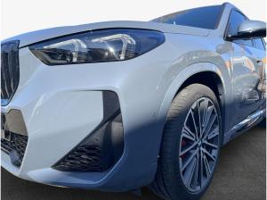 BMW X1 xDrive23i Aut. M Sportpaket , 5-türig