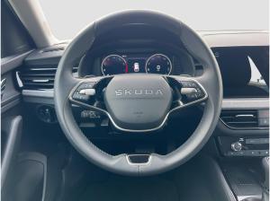 Skoda Scala Selection 1.5 TSI MATRIX Virtual AHK Kamera