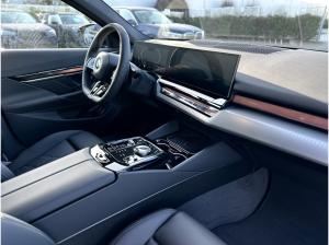 BMW 520 d Touring M Sport Pro Head-Up DAB LED RFK