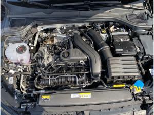 Volkswagen Golf VIII 1.5 eTSI DSG GOAL*LED*AHK*Privacy*KAMERA*NAVI*ACC*