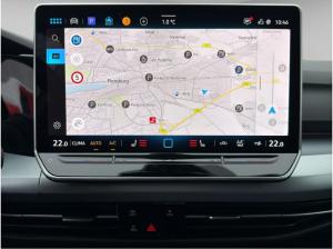 Volkswagen Golf VIII 2.0 TDI DSG Goal AHK+NAVI+ACC+LED+KAME
