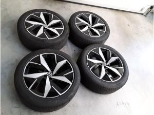 Volkswagen ID.4 GTX 4Mo. - AHK PANO KAMERA inkl. Winterräder