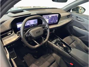 Audi Q3 SUV S LINE TFSI qu. S tr. *TechPlus*