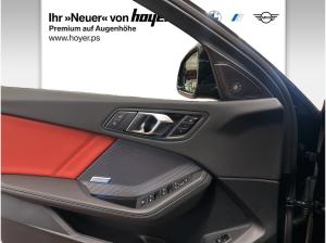 BMW 135 M135 xDrive M Sportpaket Pro Pano Iconic Glow HUD LED