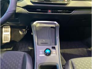 Volkswagen T-Roc R-Line 7-Gang-DSG *PP*AC*NAV*IQ DRIVE*WR*