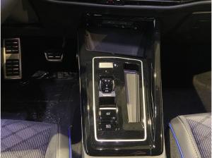 Volkswagen Golf Variant R-Line 7-Gang DSG *AHK*AV*BLACK STYLE