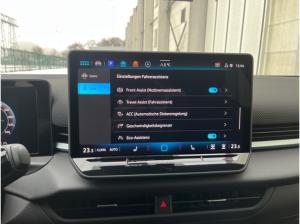 Volkswagen T-Roc Style 1.5 eTSI *DSG*Massage*Matrix*AHK*