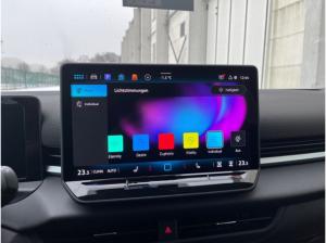 Volkswagen T-Roc Style 1.5 eTSI *DSG*Massage*Matrix*AHK*