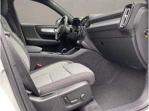 Volvo XC40 B3 Plus Black Edition NAVI LED 20LM WSSH H&K