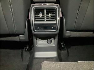 Skoda Kodiaq Sportline 2.0 TDI 4x4 NAVI AHK 360° PANO