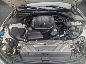 BMW 320 320d Aut. , 4-türig (Diesel)