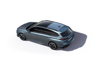 Peugeot 308 SW GT HYBRID 145 DSC6