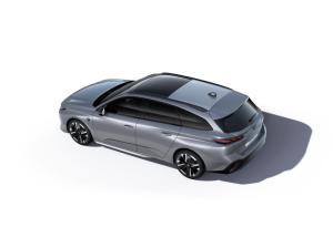 Peugeot 308 SW GT HYBRID 145 DSC6