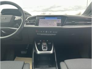 Audi Q4 e-tron Sportback 45 S-LINE*NAVI-PLUS*LED*AHK*PDC*WÄRMEPUMPE*SHZ