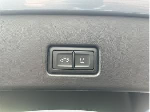 Audi Q4 e-tron Sportback 45 S-LINE*NAVI-PLUS*LED*AHK*PDC*WÄRMEPUMPE*SHZ