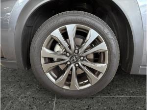 Lexus UX-300h UX 300h F-Sport Design ink. Techpaket