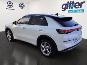Volkswagen T-Roc 1.5 eTSI 85 kW Style m. AHK 💥 Sofort verfügbar im Spezial-Leasingangebot!