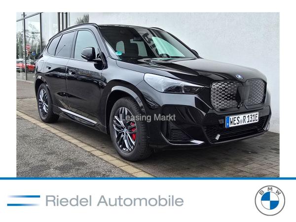 BMW iX1 xDrive30 Navi Tempom.aktiv Bluetooth PDC HeadUp