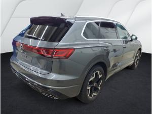 Volkswagen Touareg 3.0 TDI Tiptronic 4-Motion Navi FrontAssist ACC DAB+ IQ.Light