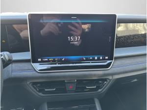 Volkswagen Tayron R-Line 2.0 TDI 4MOTION DSG NAVI PANO AHK