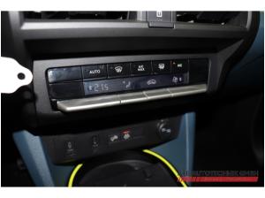 Fiat Grande Panda 1.2 Hybrid Business Edition DCT Navi