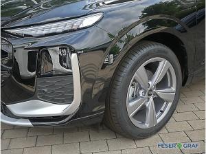 Audi Q3 TFSI S line Ext. AHK LED Sportsitz Tech plus