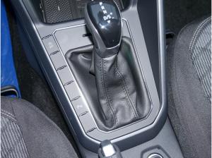 Volkswagen Taigo R-Line 1,0 TSI DSG AHK,Navi,Kamera Lagerwagen !