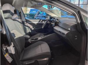 Volkswagen Golf VIII 1.5 TSI eHybrid DSG LED AppConnect