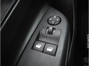 Opel Corsa F 1.2 5 J. Händlergarantie inkl.