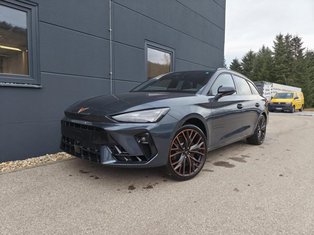 Cupra Leon SP 333 VZ 🔥SOFORT🔥 LEDER SKYLINE AHK MISTRAL