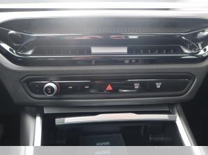 BMW 318 i Limousine/Tempo./RFK/SHZ/Komfortzug./aut. Heckkl.