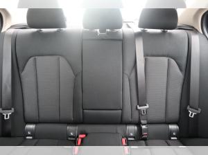 BMW 318 i Limousine/Tempo./RFK/SHZ/Komfortzug./aut. Heckkl.