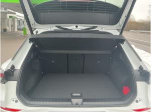 Volkswagen T-Roc R-Line 1.5 l eTSI 150 PS DSG "SOFORT VERFÜGBAR" "Zulassung bis 31.03."