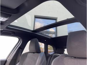 BMW 218 d M Sport | Pano HUD DrivingAss+ 360°