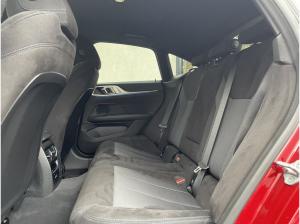 BMW i4 Gran Coupe eDrive40 M Sport || AHK 360 ACC eSitze HeadUp (G26)