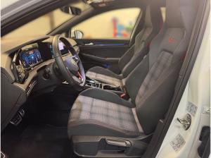 Volkswagen Golf GTI 2.0TSI NAVI KAM SHZ CARPLAY INKL. WINTERRÄDER