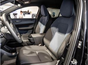 Volvo EX30 Single Motor Extended Range Black-Edition Plus
