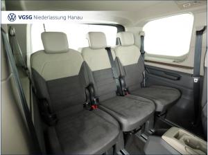 Volkswagen Multivan Style 7 Sitze ACC GjR PDC AHK AreaView