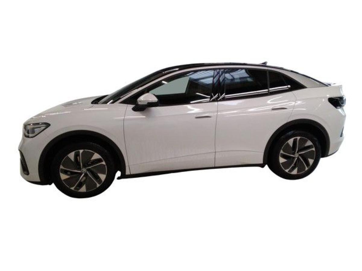 Volkswagen ID.5 Pure 125kW - Matrix-LED ACC Wärmepumpe MFL CCS Navi LM SHZ PDC DAB+ CarPlay
